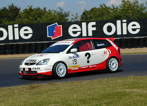 2002 var første sæson for K-Motorsport i DTC. Her med Jacob Kristensen som kører